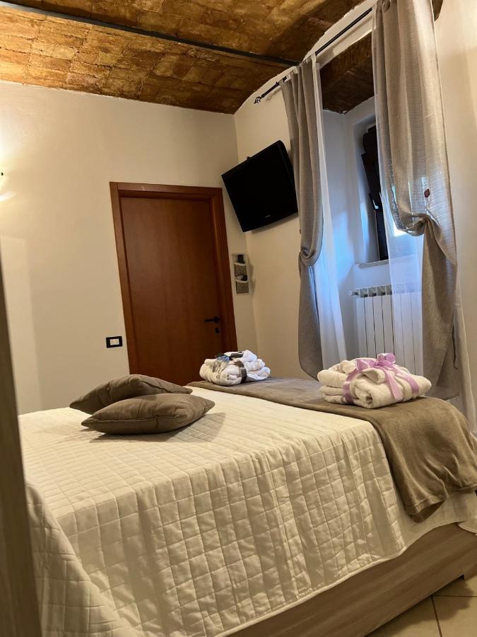 L' Anfora Locazione Turistica Apartment Terni Exterior foto